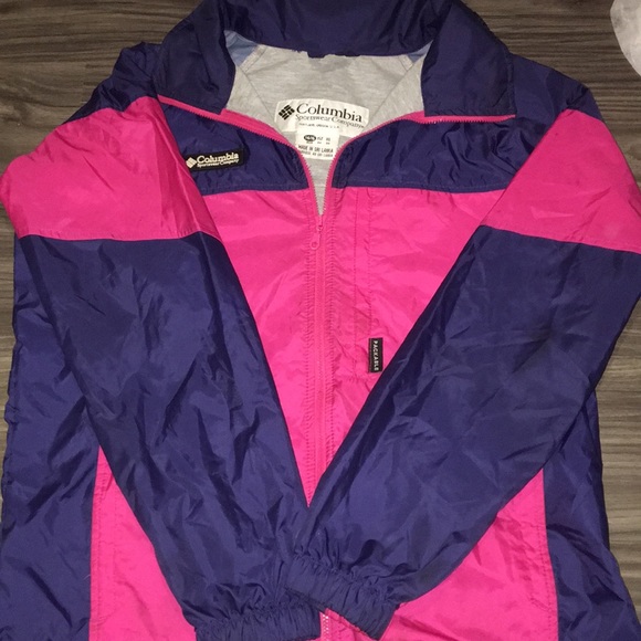 Columbia Tops - Columbia windbreaker